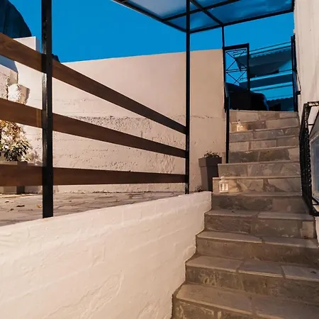 Sweet Apartment *
