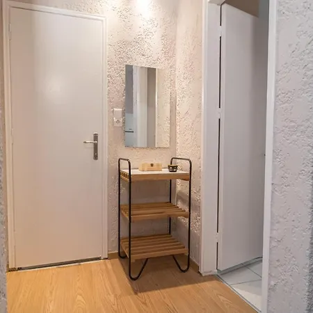 Apartment Sweet *